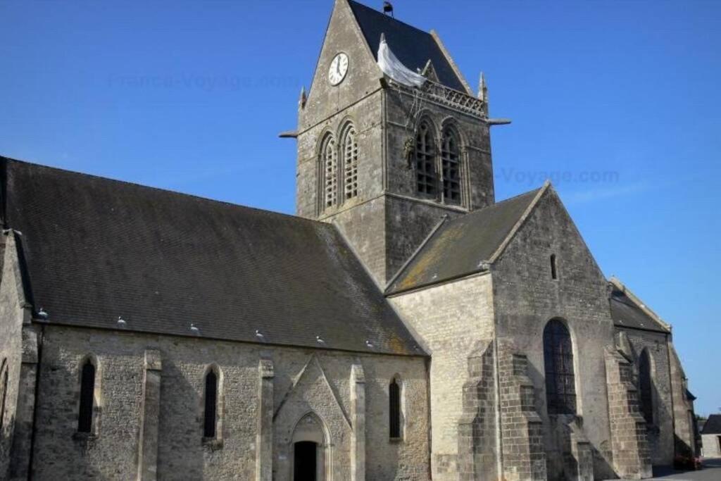 Gite En Cotentin Villa Etienville Eksteriør bilde